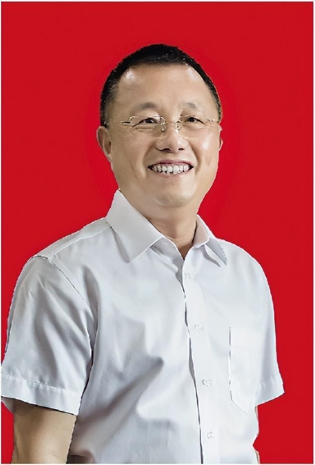 优秀企业家名单公布看看Kaiyun 开云株洲都有谁！(图5)