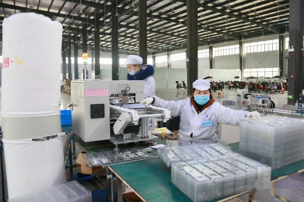 今年春节没回家的务工者他们都开云 开云体育APP在干嘛?来贵池这家企业看看