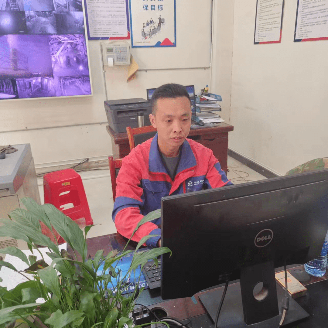 公示！万载1个集体和1名开云体育 开云官网个人获推荐！