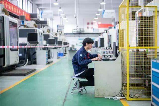 加强执行力建设｜松山湖创新布局新一代智能制造产业 助力大湾区建设开云APP 开云官网入口(图3)