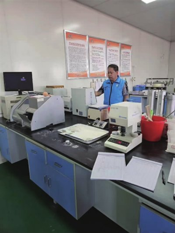 追逐“中国机器人”梦想——记九三学社河南省委会科技委员会委员、河南工业大学机电工程学院教授袁夫彩开云APP 开云官网入口