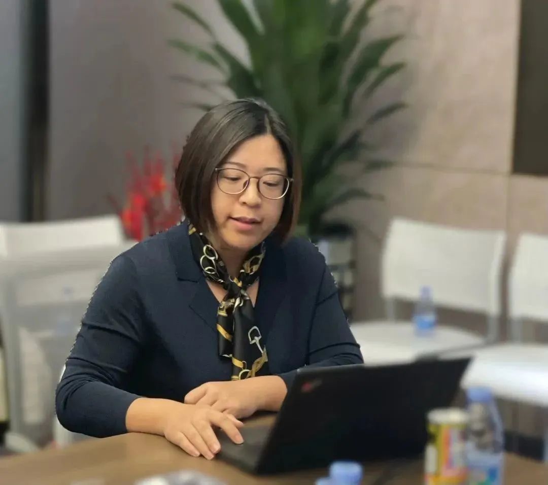 Kaiyun 开云体育探索前沿科技同创伟业携手成员企业“走进深圳先进院”(图8)