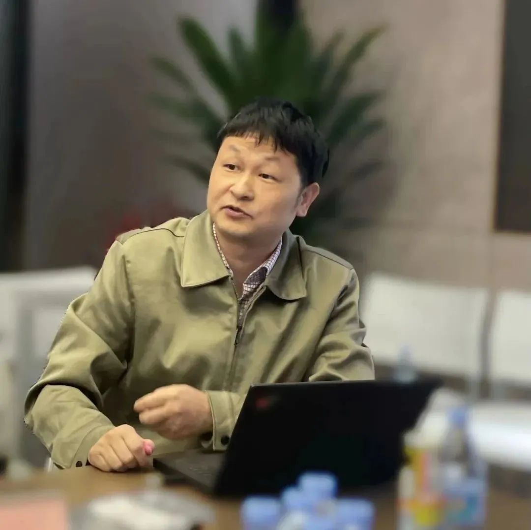 Kaiyun 开云体育探索前沿科技同创伟业携手成员企业“走进深圳先进院”(图7)