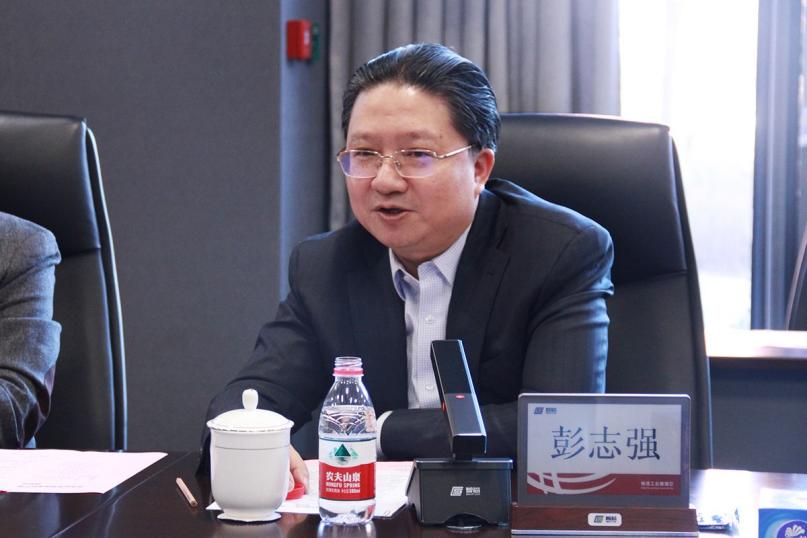 谈＂芯＂论道 携手共赢！亚杰半导体先开云 开云体育官网导班走进智芯微电子(图3)